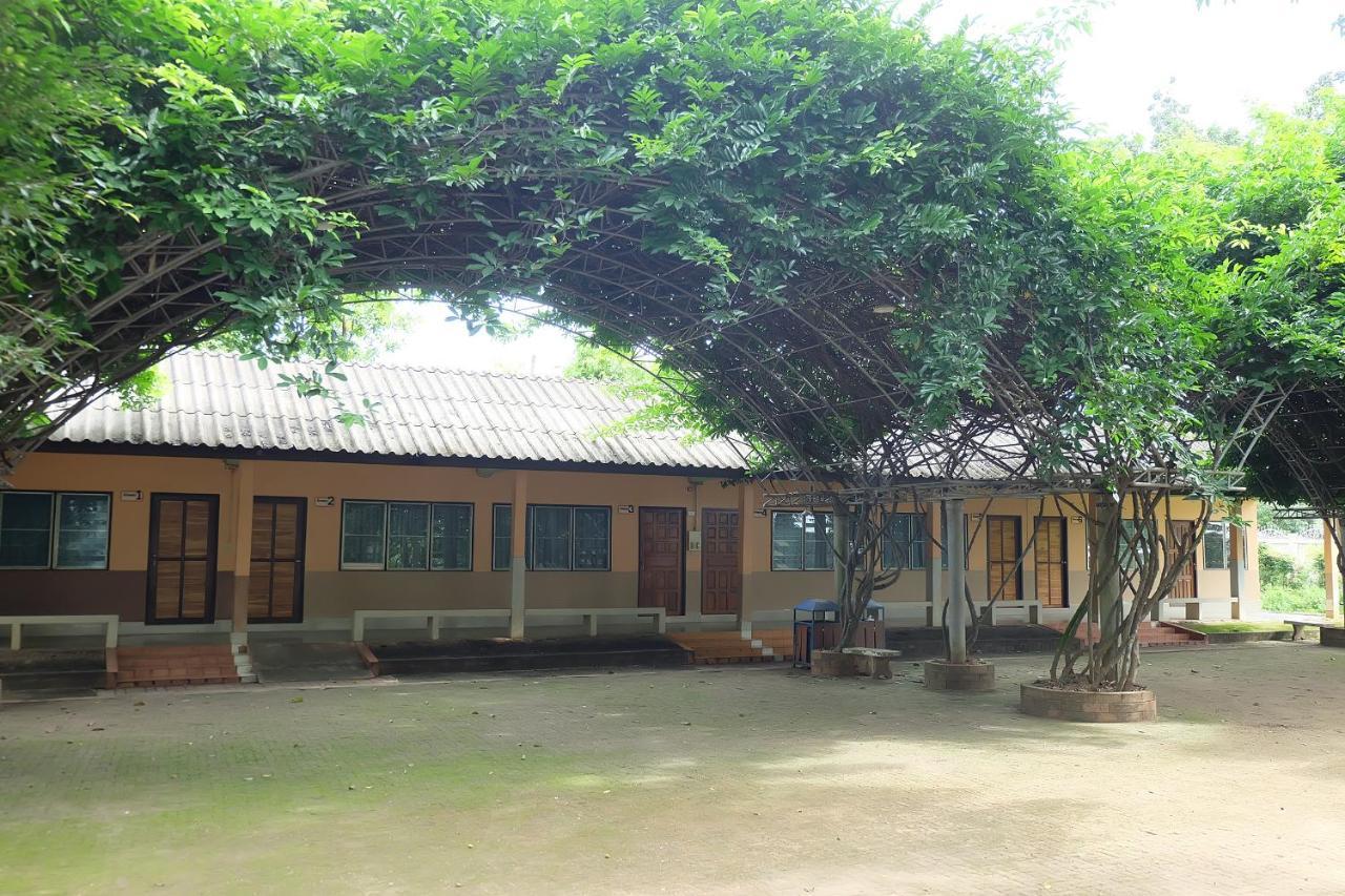 Baan Suan Chan Kanchanaburi Esterno foto